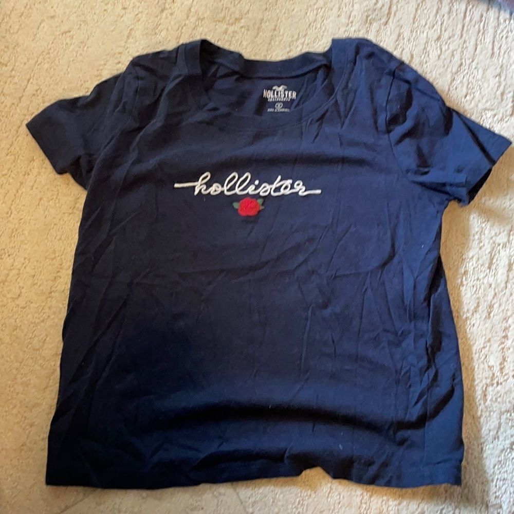 Hollister crop top 